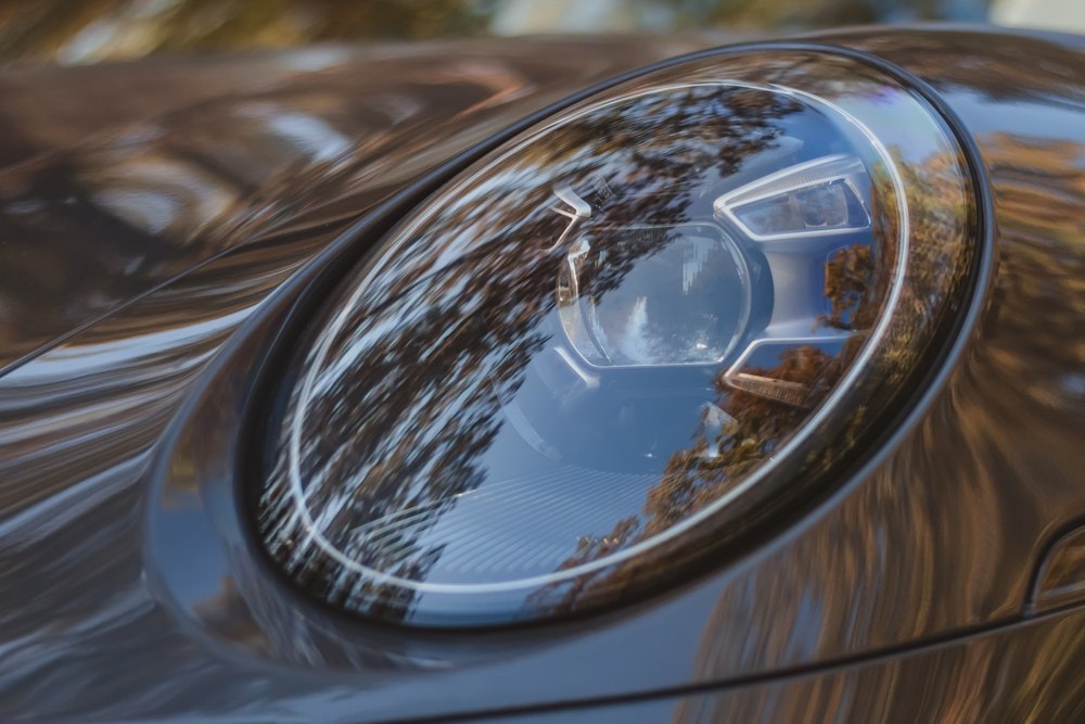 4 Different Types of Car Headlights (With Pictures)