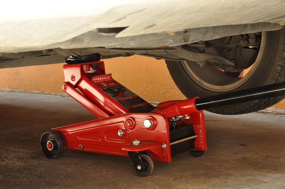 Trolley Jack vs Floor Jack: What’s the Difference?  