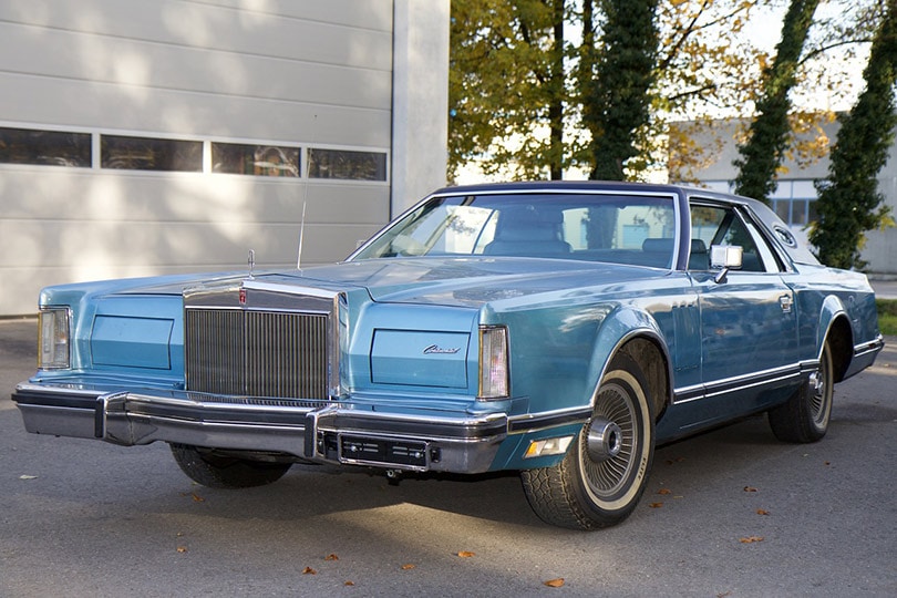 12 Most Iconic American Cars of All Time