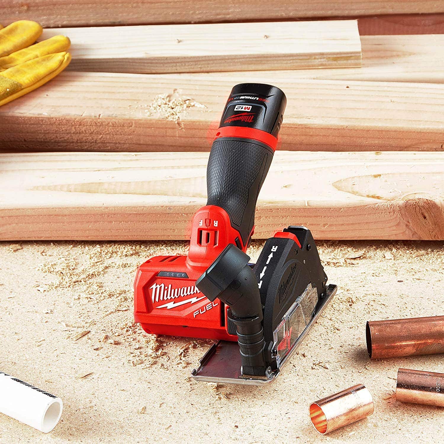 Cut-Off Tool vs Angle Grinder: Which is Best for Your Needs?