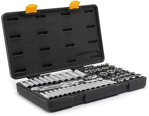 10 Best Mechanics Tool Sets for the Money in 2022 – Reviews & Guide