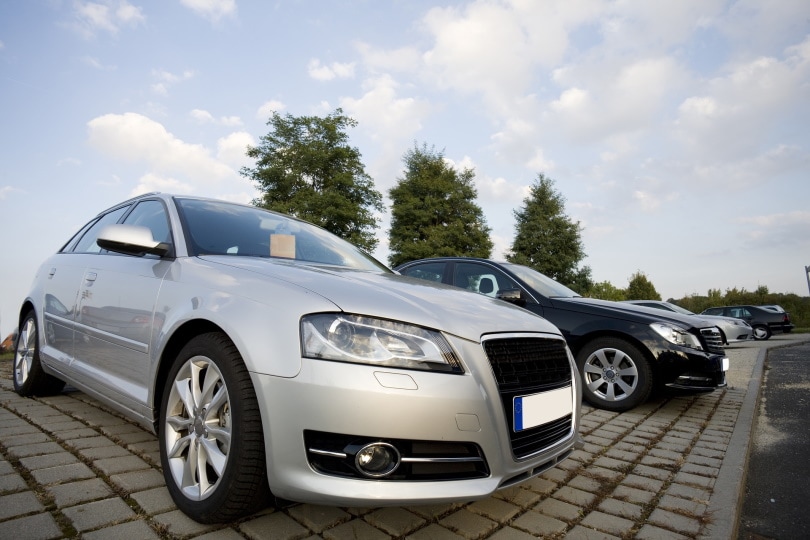 10 United States Car Sales Statistics – 2022 Update