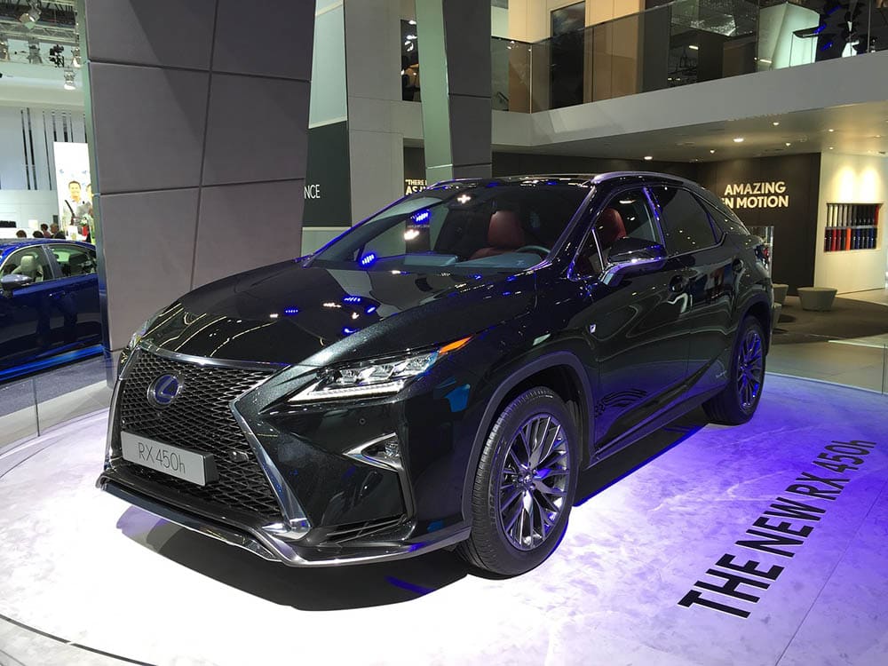 How Many New Cars are Sold Each Year – Global and US Statistics (2022)