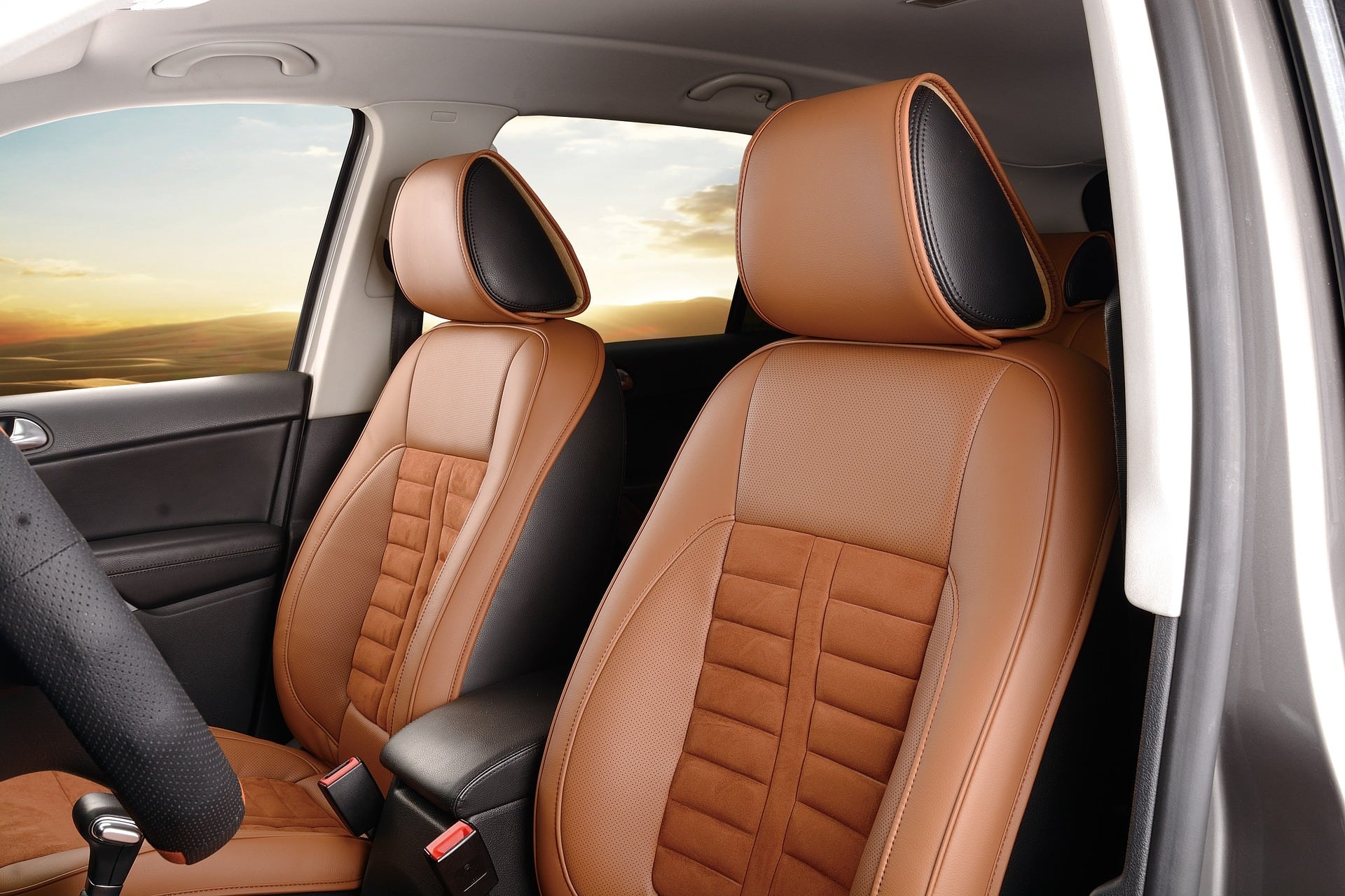 8 Different Types of Car Seat Materials (With Pictures)