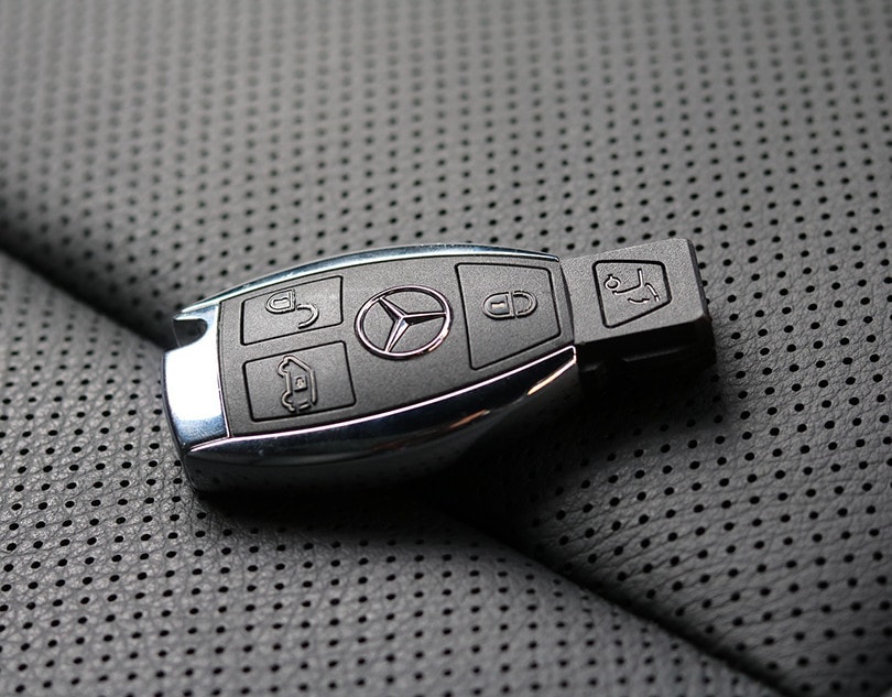 7 Different Types of Car Keys (with Pictures)