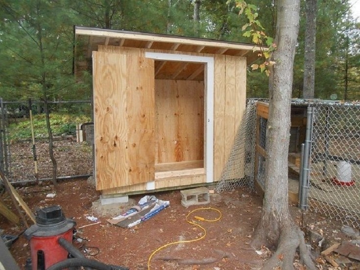 20 Free DIY Pallet Chicken Coop Plans You Can Build Today