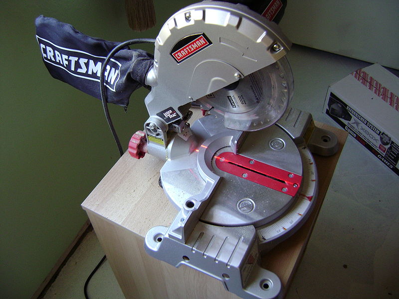 How to Make a Dust Bag for a Miter Saw (Quick & Easy)