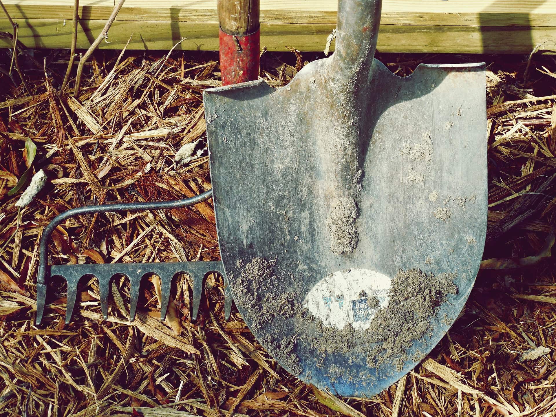 How to Build a Horseshoe Pit at Home