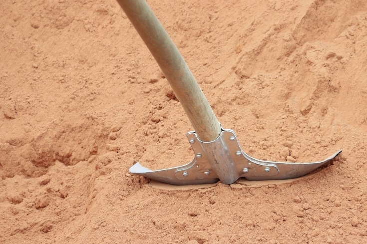 How to Build a Horseshoe Pit at Home