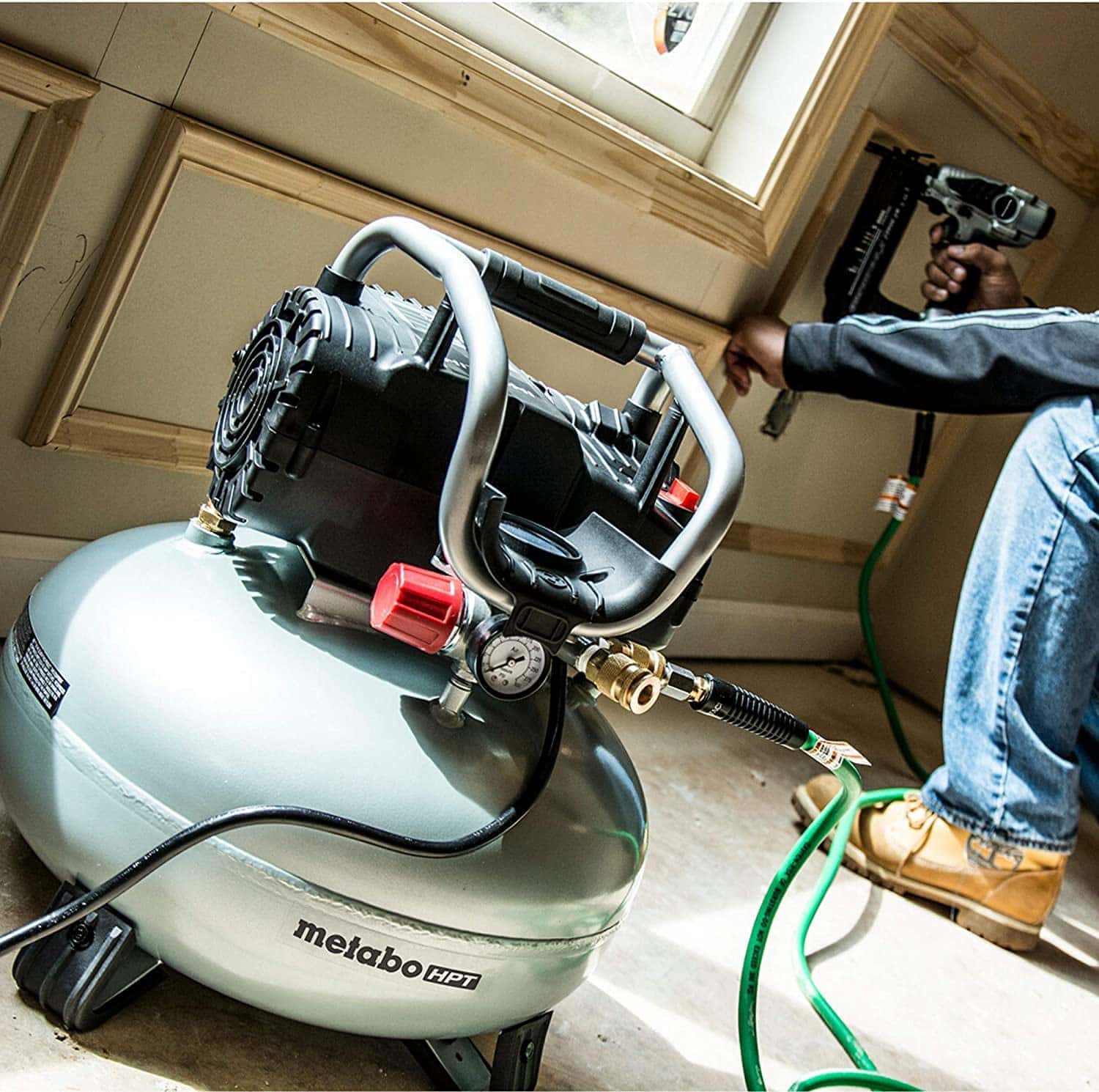12 Uses for Your Air Compressor at Home – Smart Ideas and Tricks