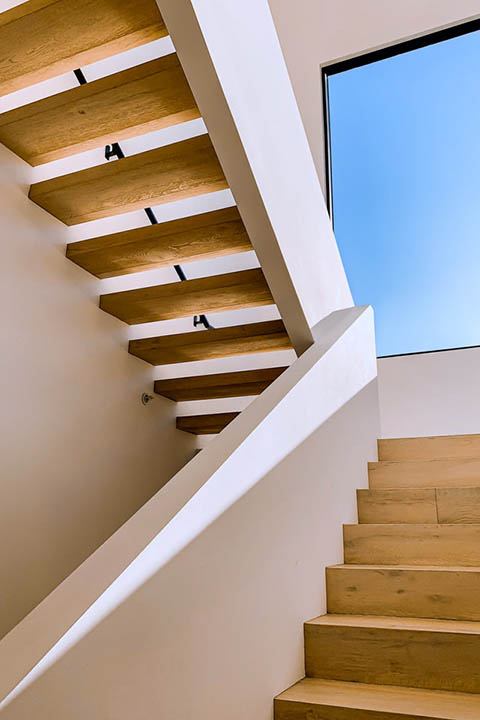 10 Staircase Trends in 2022 &#8211; Design Ideas for a Modern Home