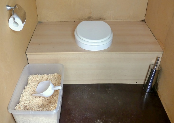 5 Best Composting Toilets in 2022 – Reviews & Top Picks