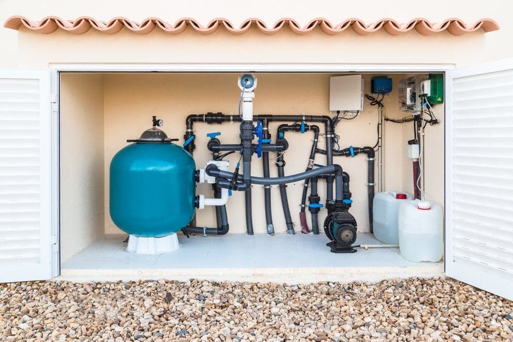 Sand vs Cartridge Pool Filters: What’s the Difference?