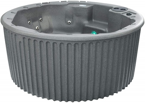 8 Best Hot Tubs in 2022 – Reviews & Top Picks
