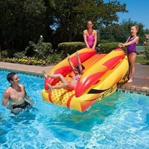 5 Best Inflatable Pool Slides in 2022 &#8211; Reviews &#038; Top Picks