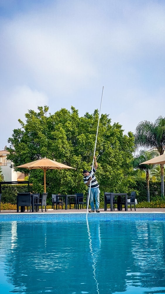 How to Clean the Bottom of Your Pool (4 Simple Steps)