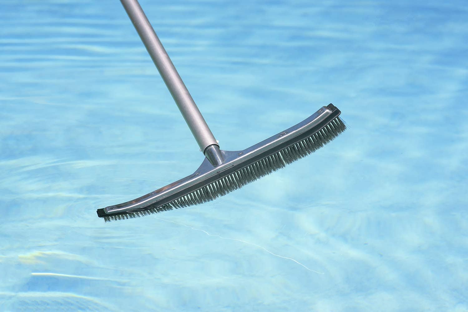 How to Clean the Bottom of Your Pool (4 Simple Steps)