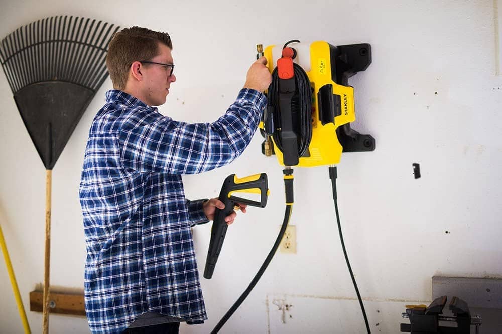 10 Best Pressure Washers under $300 – Reviews & Top Picks 2022