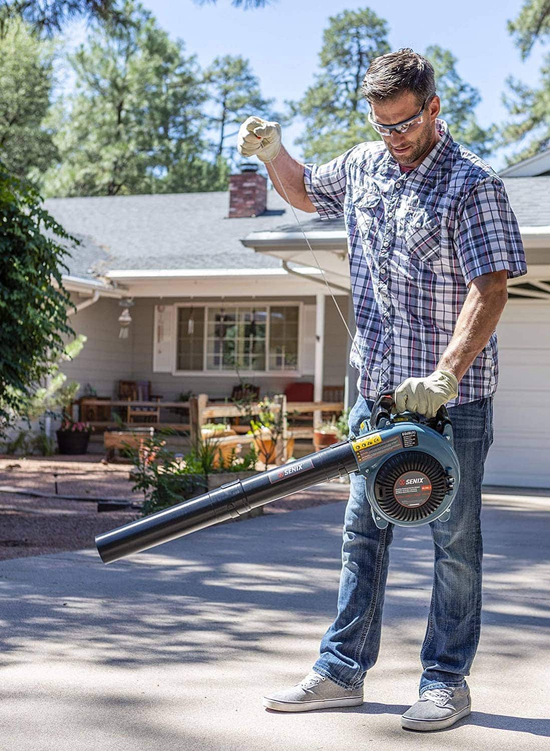 5 Best 4-Cycle Leaf Blowers 2022 – Reviews & Top Picks