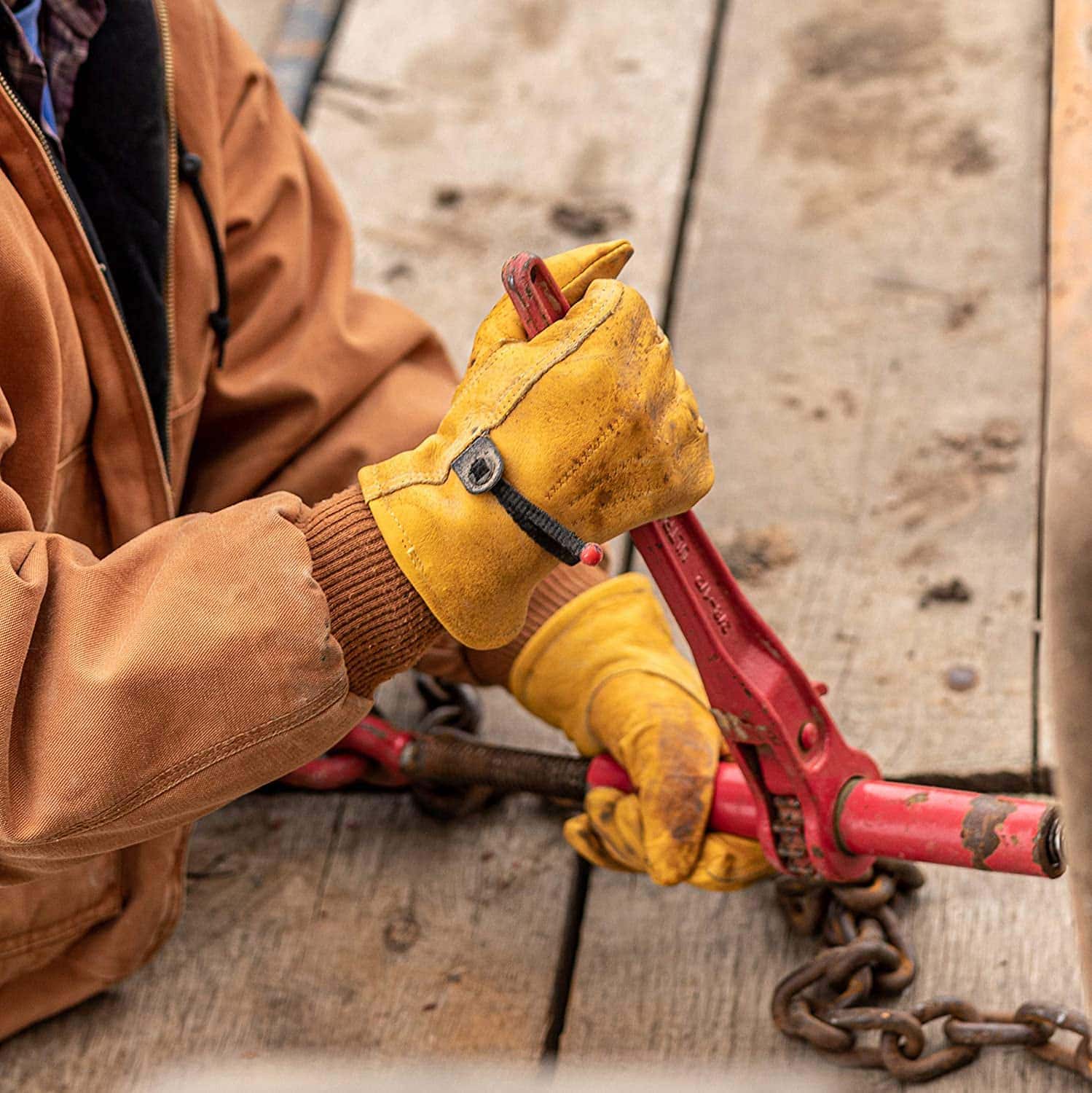 10 Best Leather Work Gloves of 2022 – Reviews & Guide