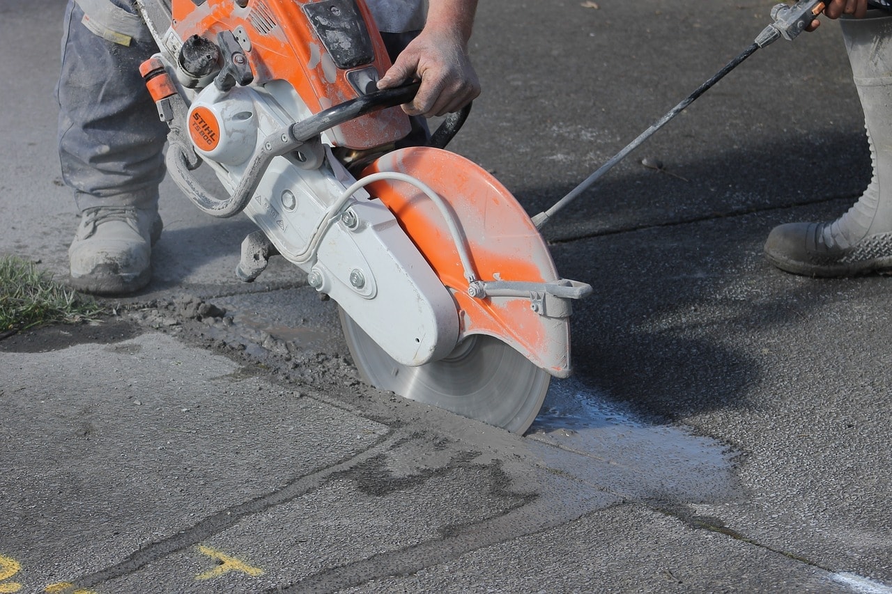 The Essential Concrete Tools List: 30 Different Types & Their Uses