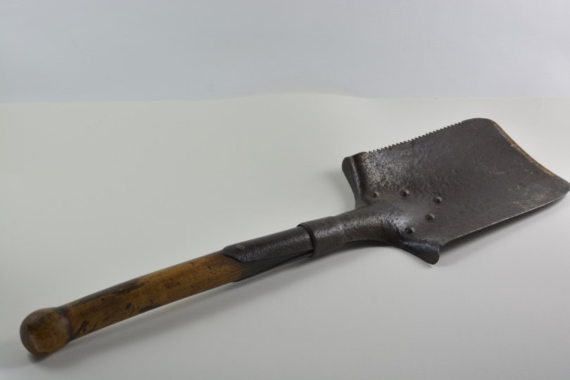 17 Different Types of Shovels & Their Uses (with Pictures)