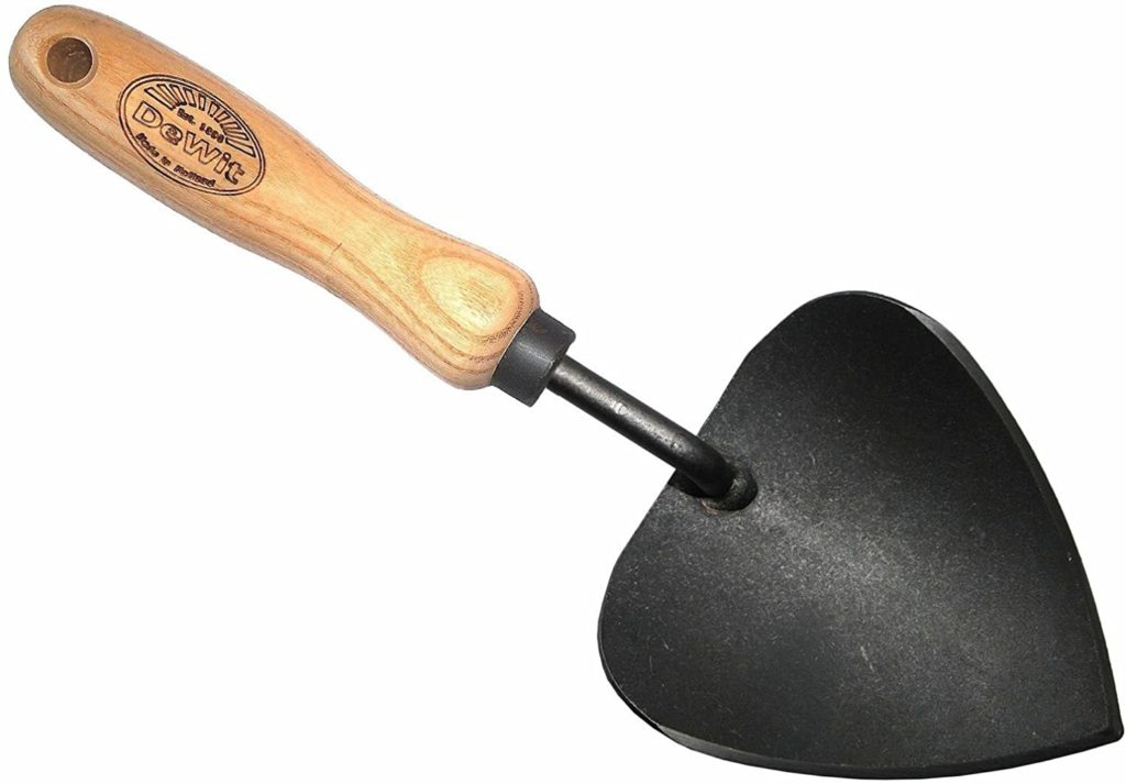 17 Different Types of Shovels & Their Uses (with Pictures)