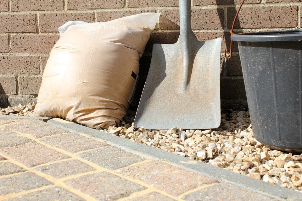 17 Different Types of Shovels & Their Uses (with Pictures)