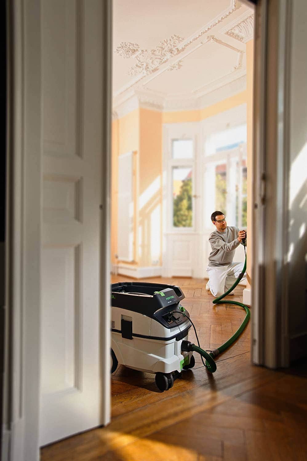 8 Best Dust Collectors for a Small Shop 2022 – Top Picks & Reviews