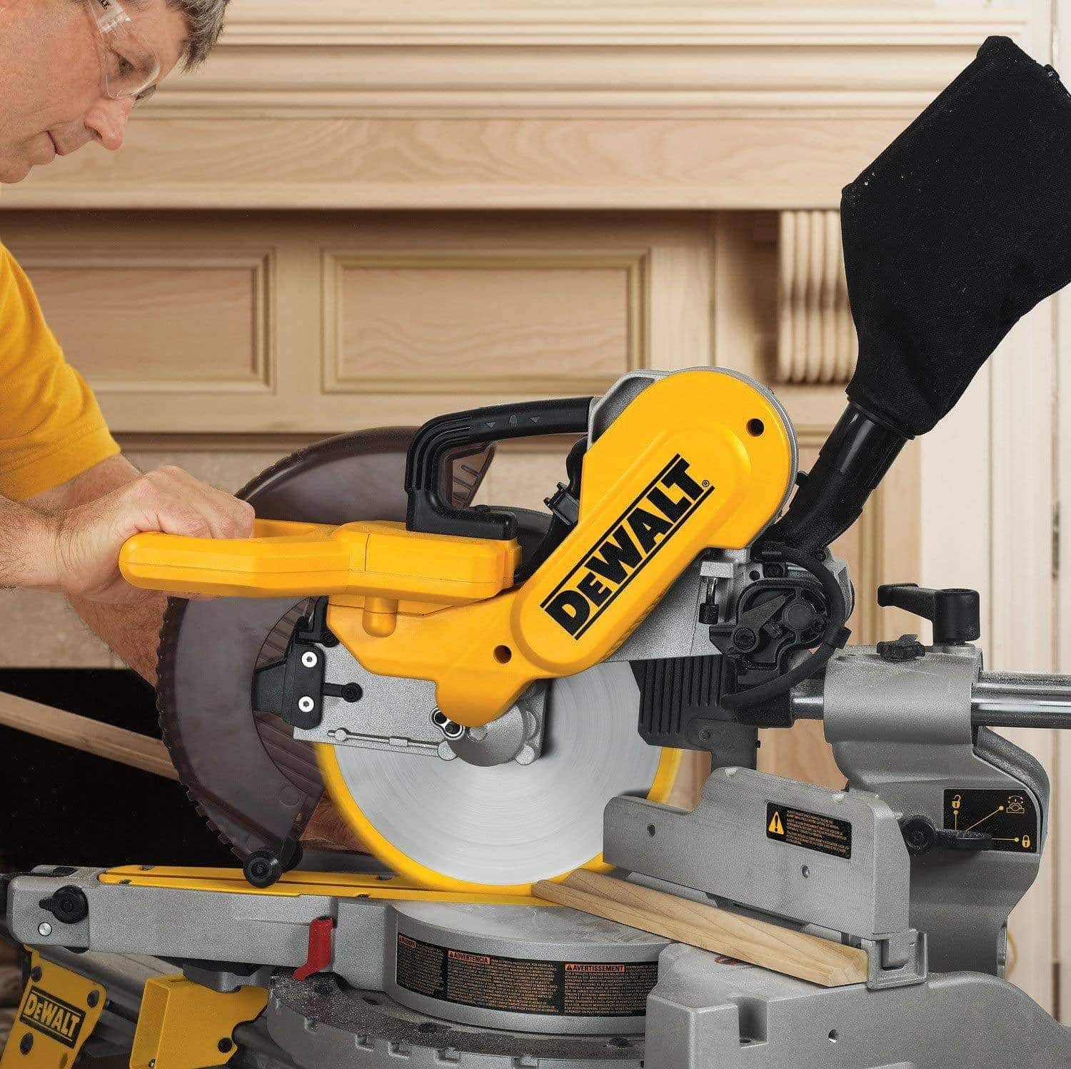 DeWalt DW717 Miter Saw Review