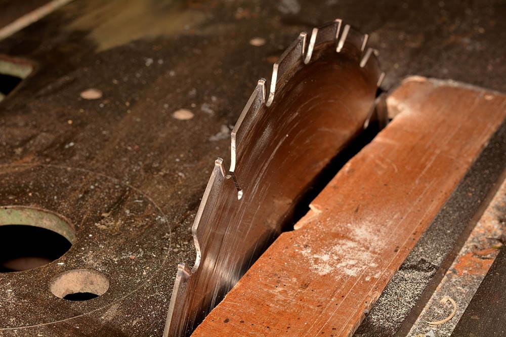 Table Saw vs Circular Saw: Which One Should You Choose?