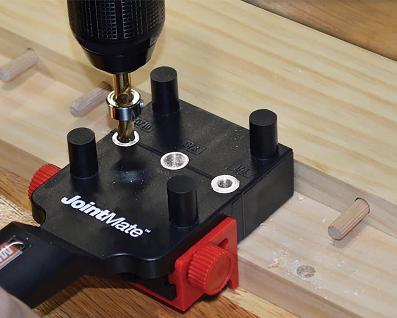 8 Best Dowel Jigs 2022 – Reviews & Buyer’s Guide
