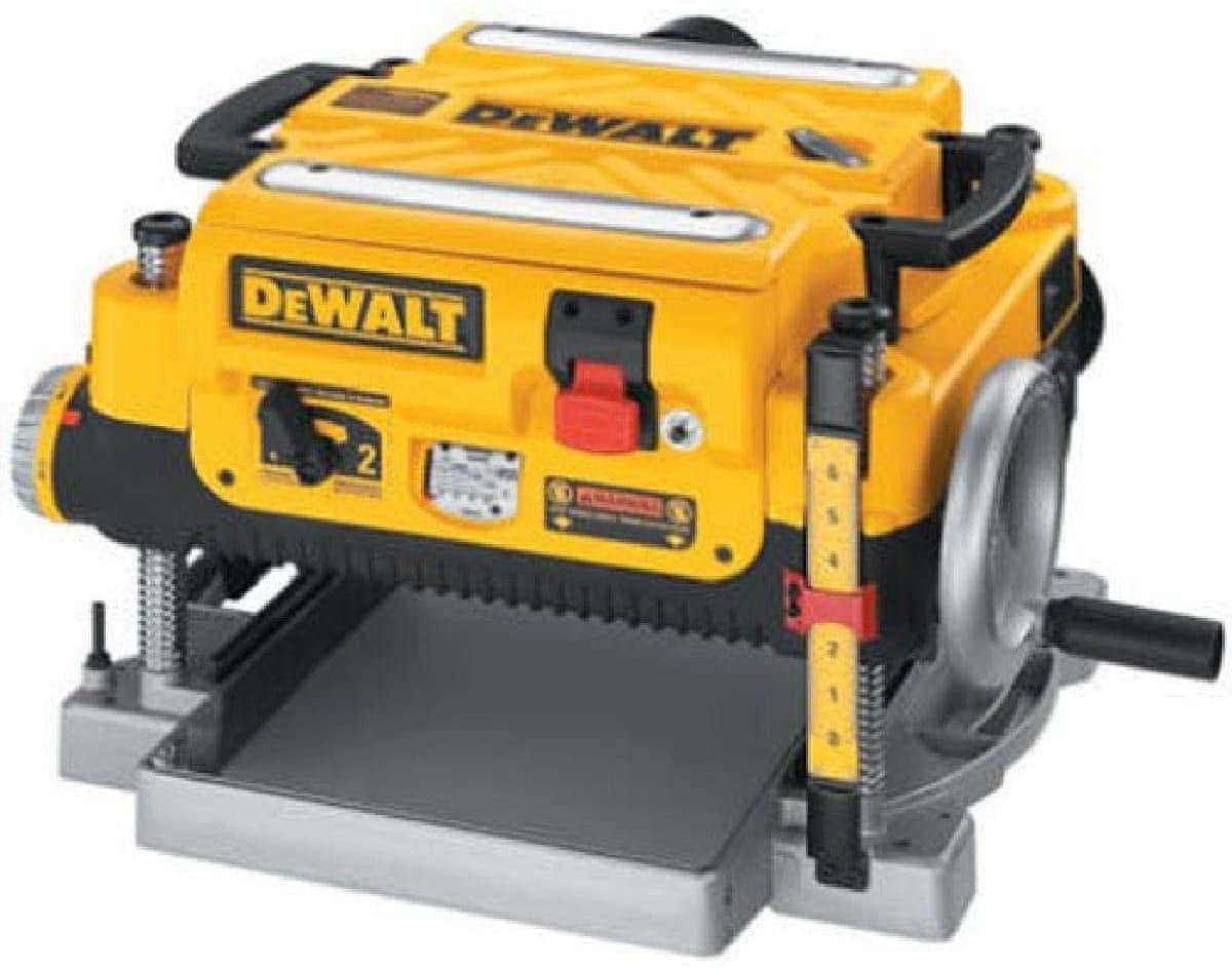 DeWalt DW734 vs DW735 Planer: What’s the Difference?