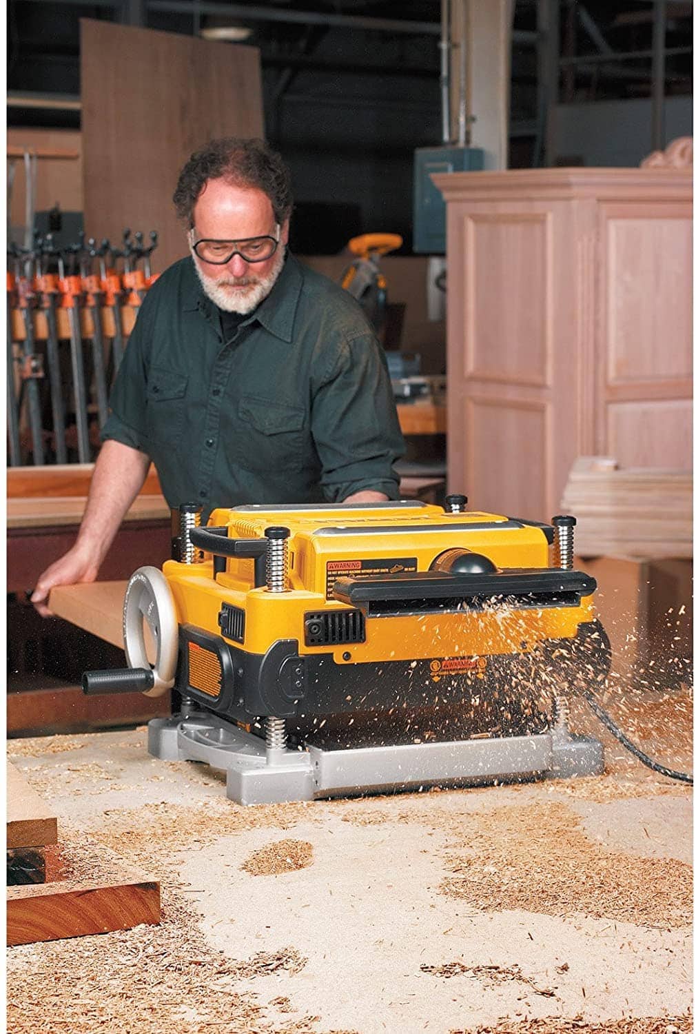 DeWalt DW734 vs DW735 Planer: What’s the Difference?