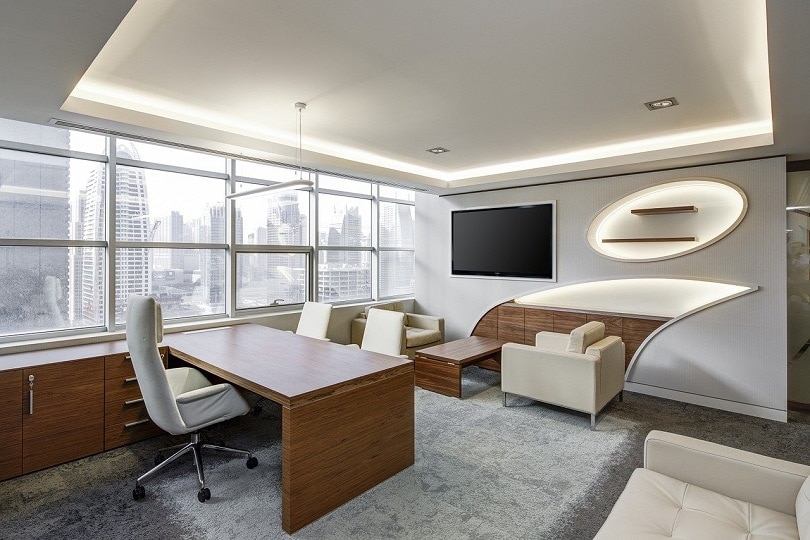 5 DIY Executive Desk Plans You Can Make Today