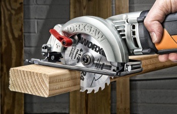 How Does a Circular Saw Work? (with Pictures)