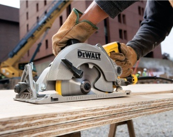 10 Best Worm Drive Saws &#8211 Reviews &#038 Buyer&#8217s Guide 2022