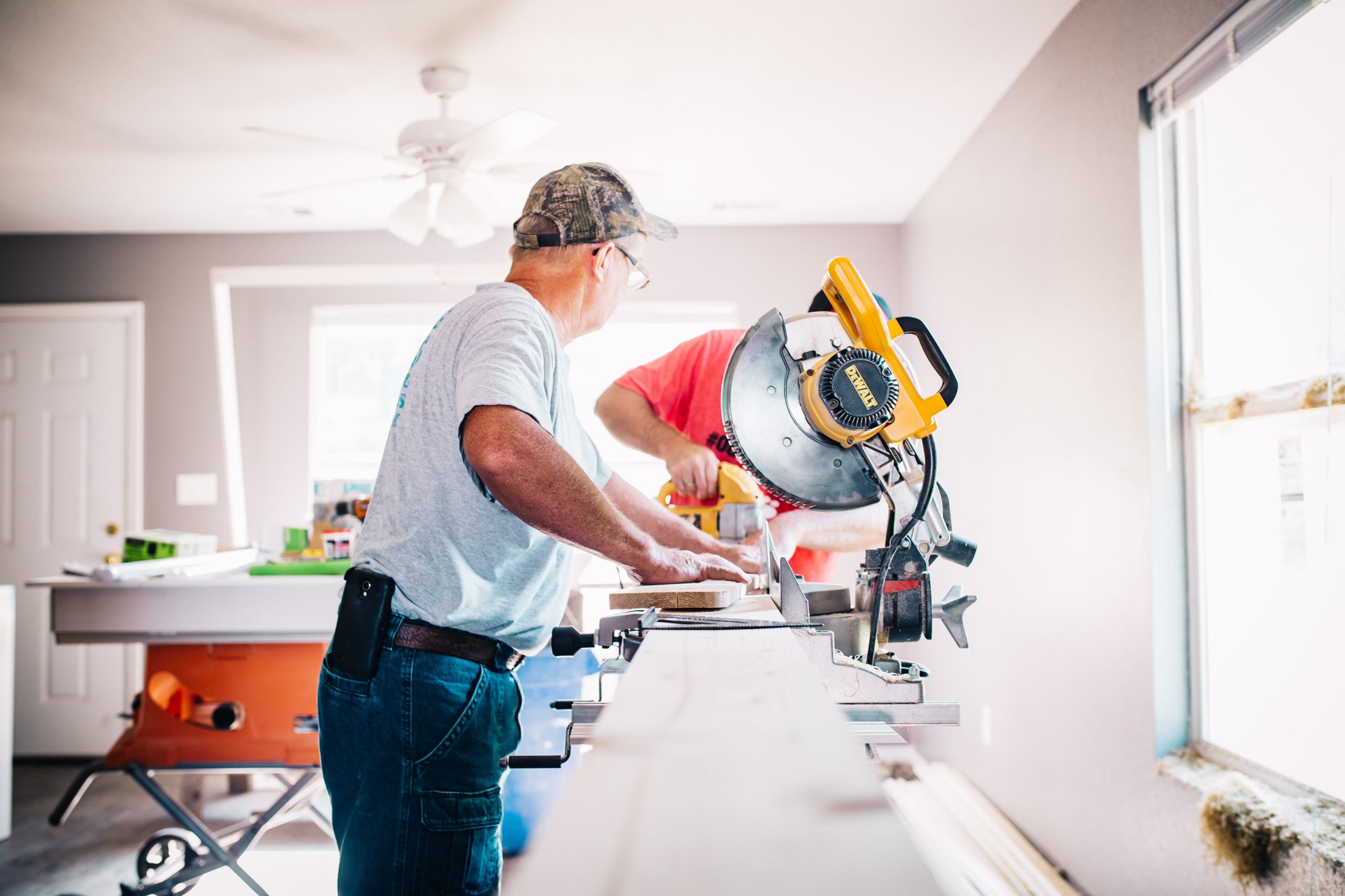 Best Budget Miter Saws under $200 – Reviews & Guide 2022