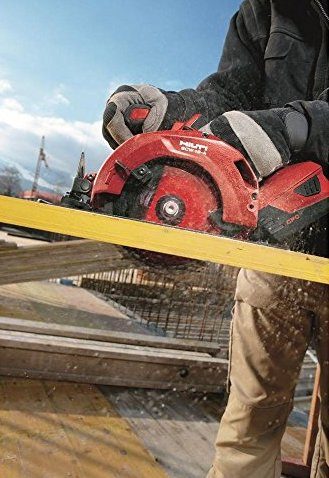 10 Best Cordless Circular Saws in 2022 – Top Picks & Reviews