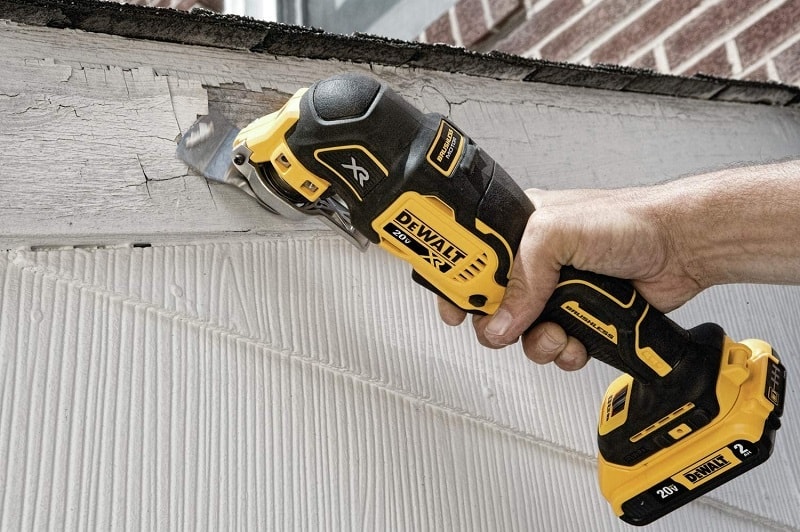 Ryobi vs DeWalt: Which Power Tool Brand is Better in 2022?