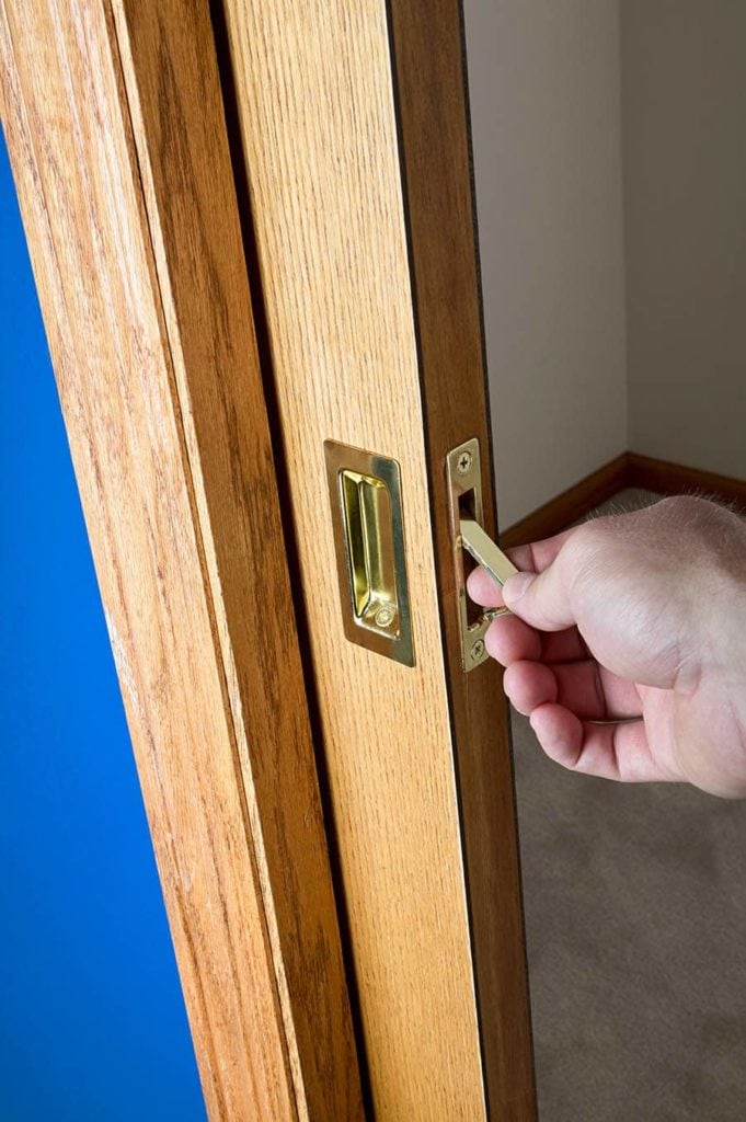How to Fix a Pocket Door (14 Simple Steps)