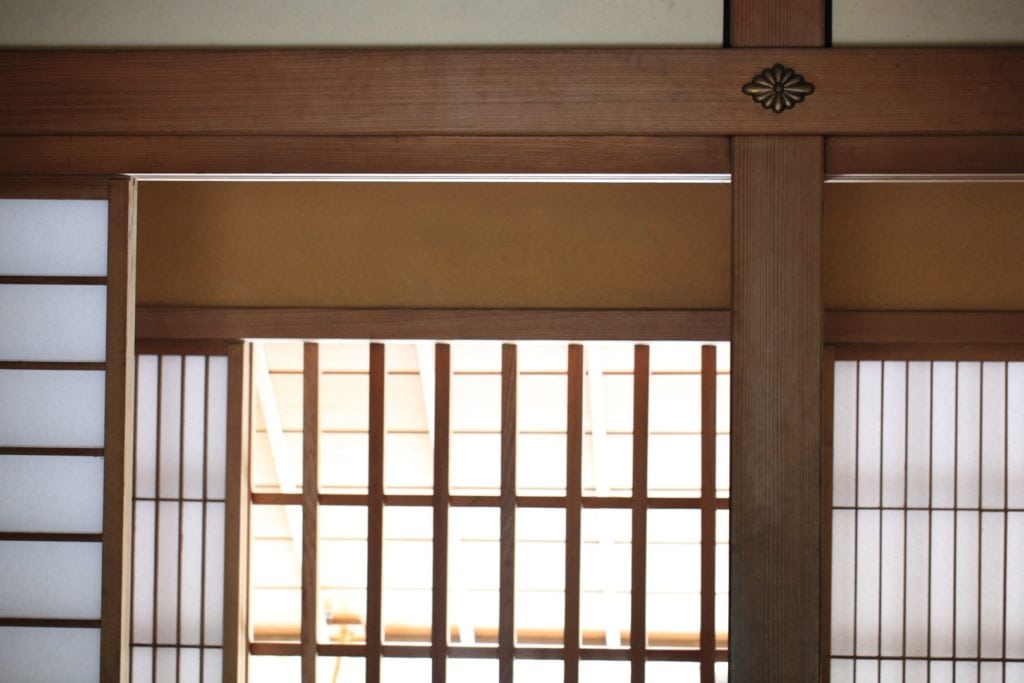 How to Fix a Pocket Door (14 Simple Steps)