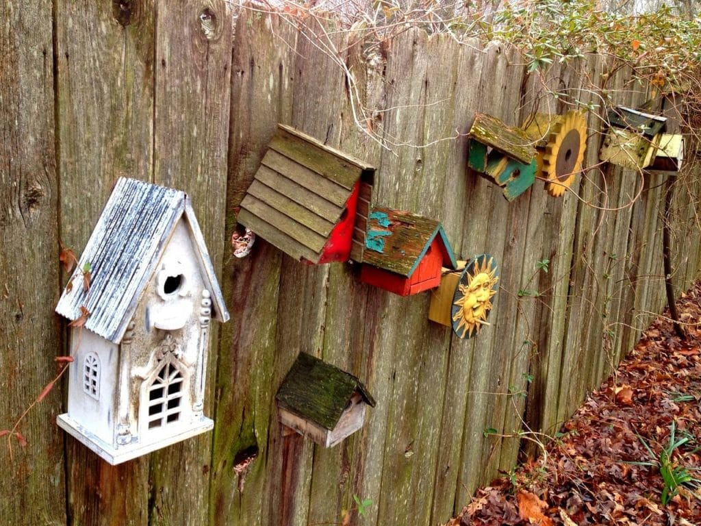 17 DIY Rustic Birdhouse Plans You Can Build Today