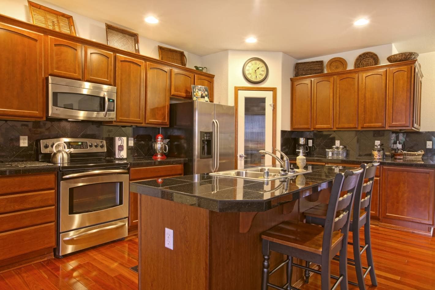 What Is the Best Wood for Furniture? (with Pictures)