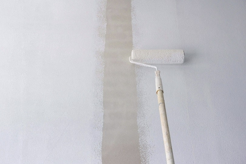 How to Paint Wood Paneling in 7 Easy Steps (with Pictures)