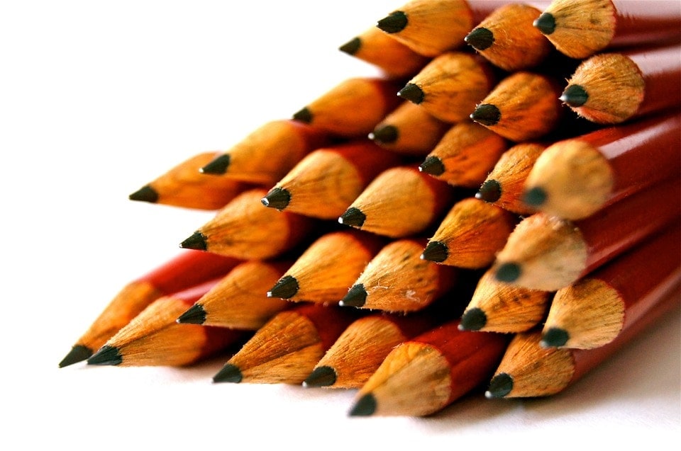 31 Essential Painting Tools For Homeowners (Complete List)