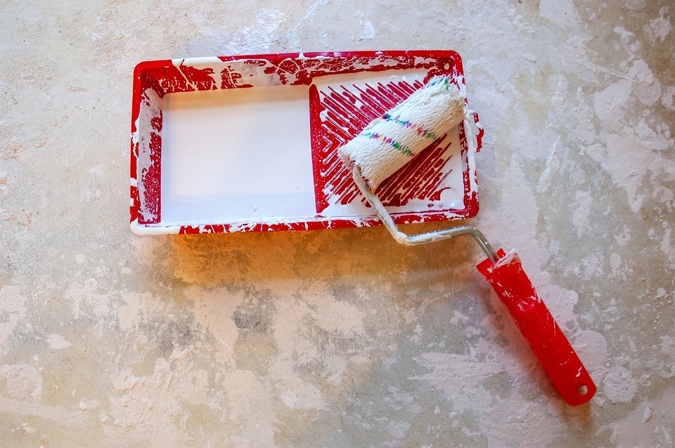 31 Essential Painting Tools For Homeowners (Complete List)