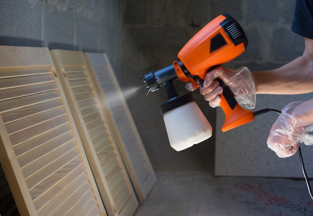 31 Essential Painting Tools For Homeowners (Complete List)