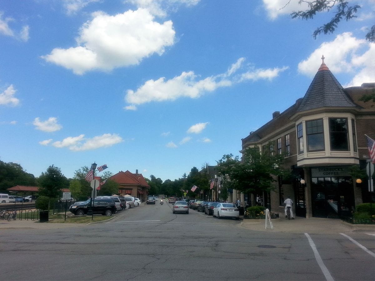 8 Safest Cities in Illinois (2022 Update)