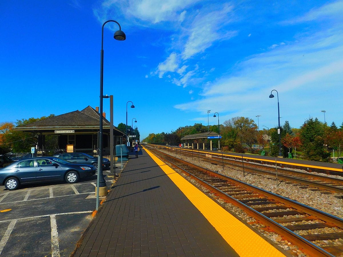 8 Safest Cities in Illinois (2022 Update)